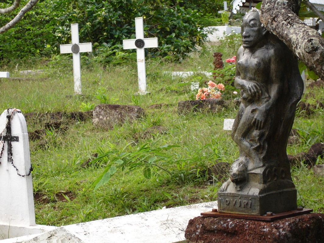 Oviri figure on Gauguin's grave in Atuona.